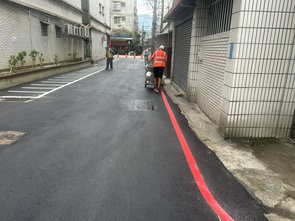 建設公司路損瀝青刨鋪/熱拌標線