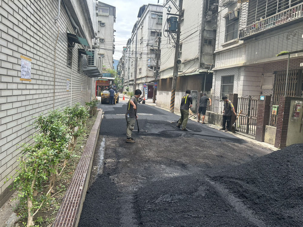 建設公司路損瀝青刨鋪/熱拌標線