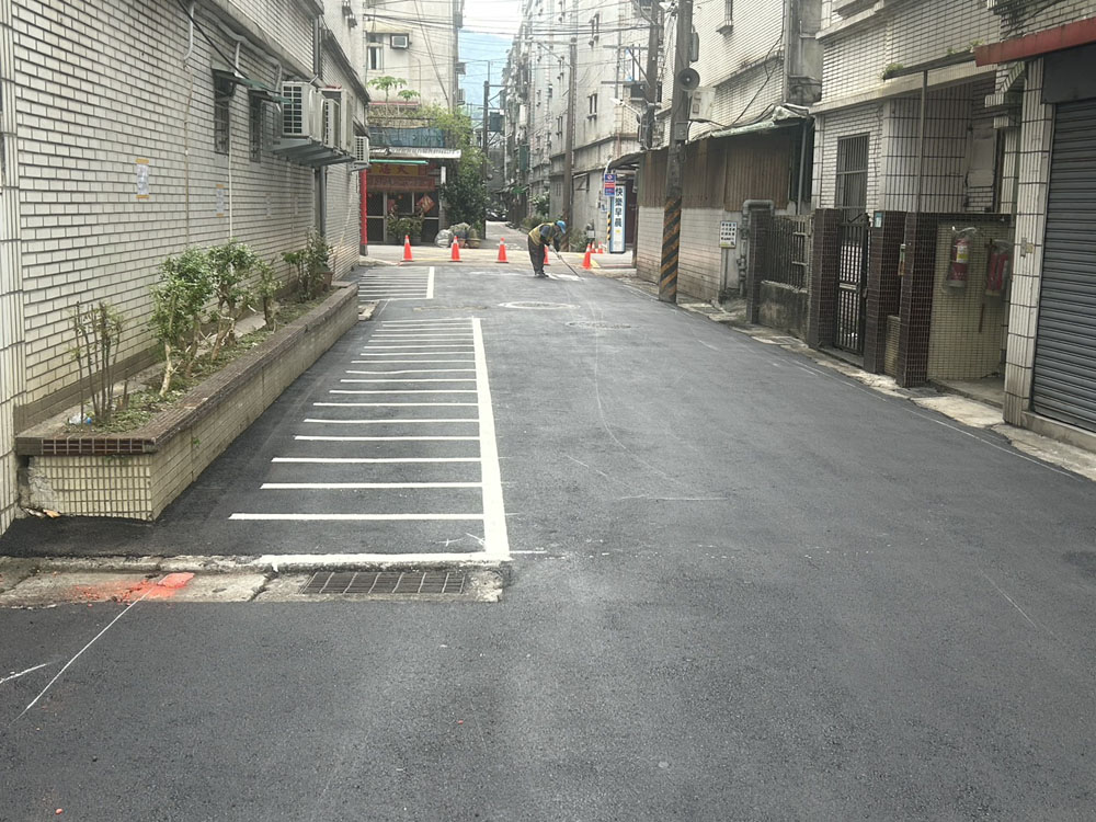 建設公司路損瀝青刨鋪/熱拌標線